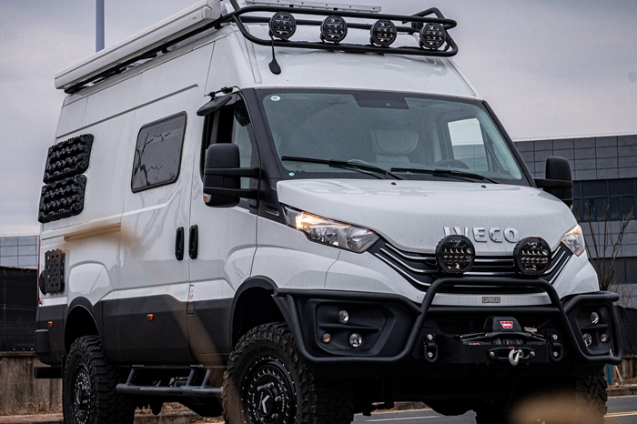 旅美意大利 NEW DAILY 4X4 漫步者B 型越野房車